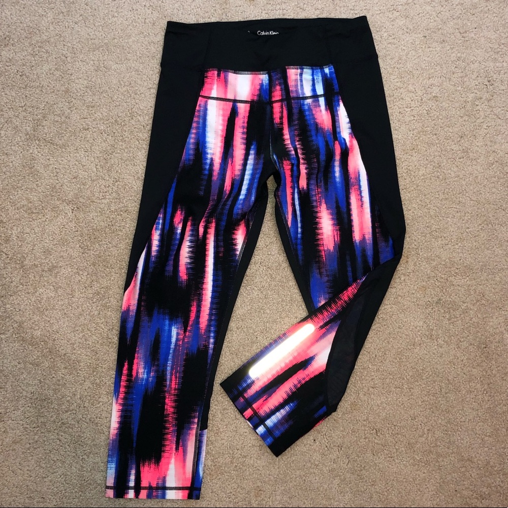 Calvin Klein Performance Capris-NWOT/Sz-Med, Cute!